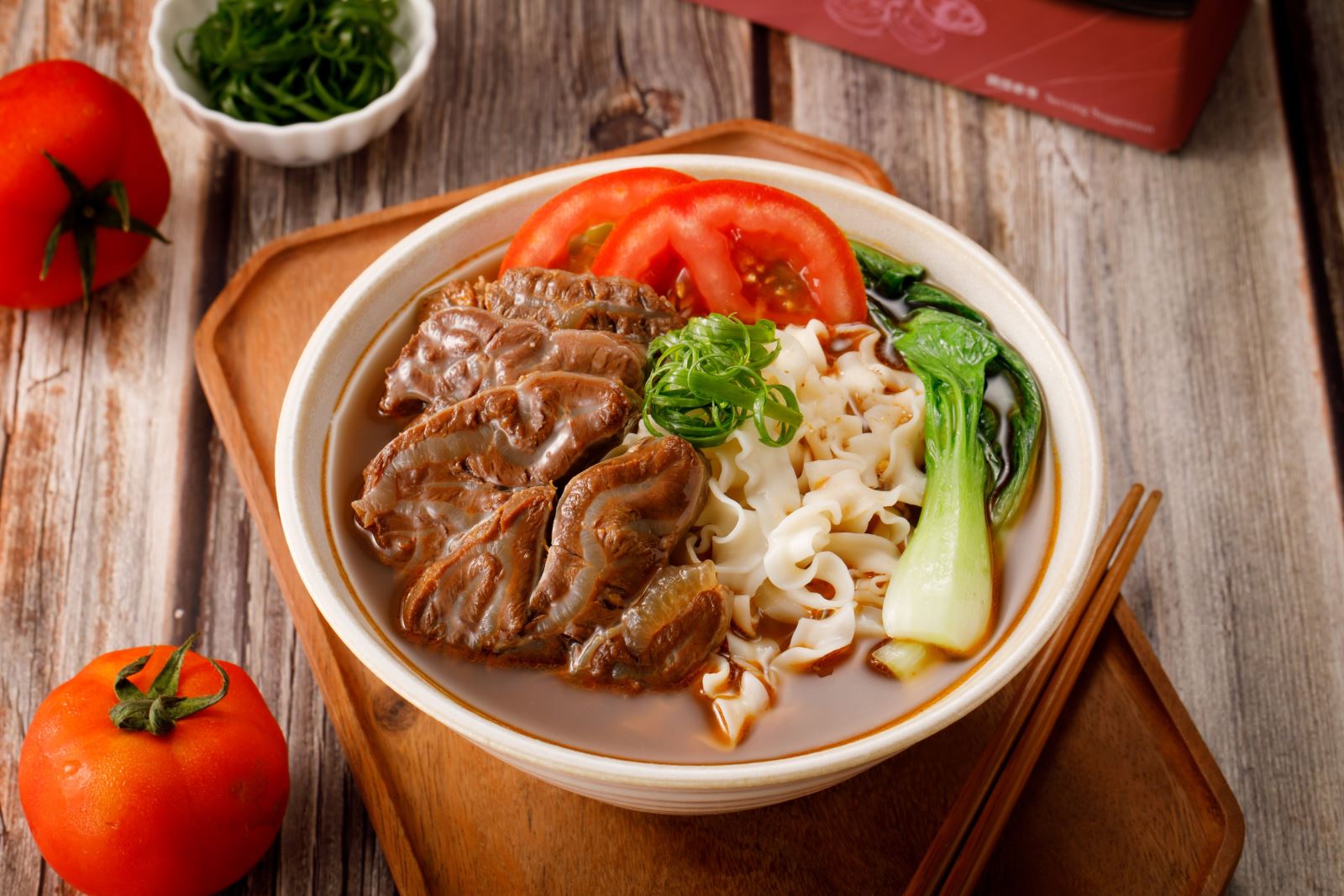 番茄牛肉麵